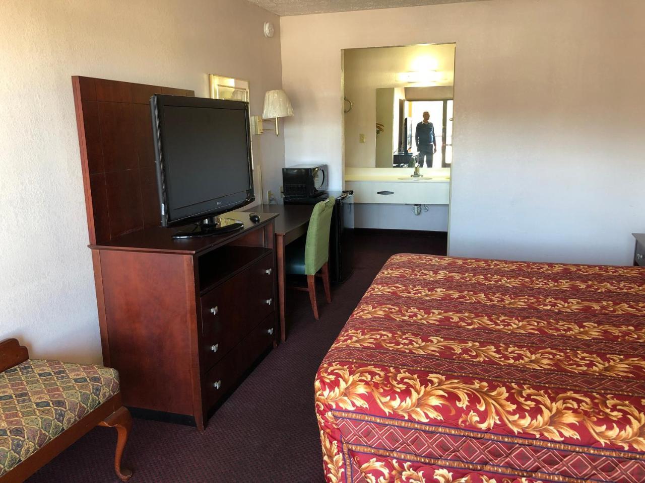 Oyo Hotel Decatur I-20 East & Wesley Club Dr Extérieur photo